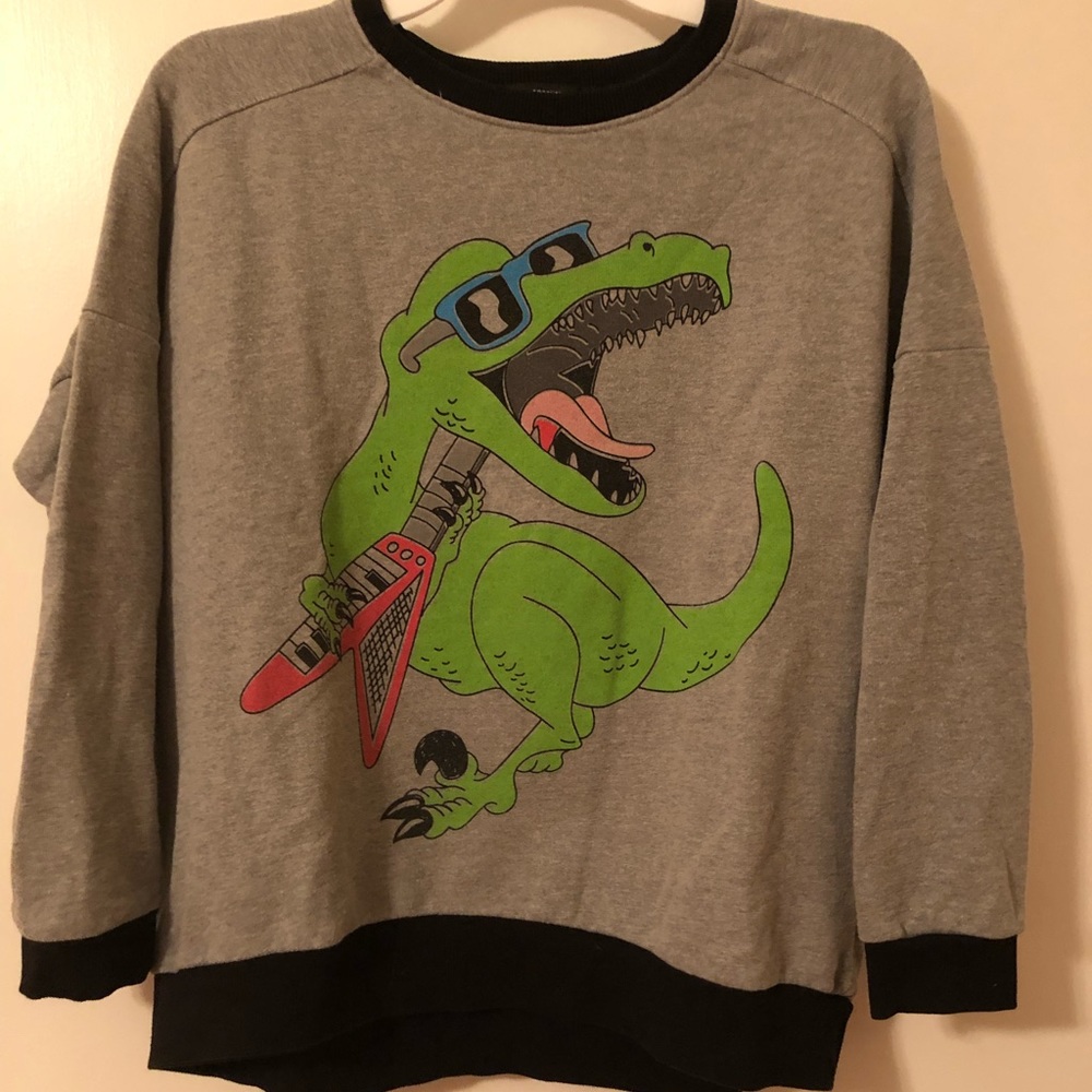 Sweat shirt